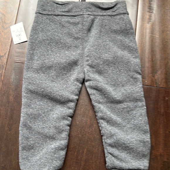 NWT Gender Neutral Guns N’ Roses Sweet Child O Mine Two Piece Sweatshirt & pants - Picture 7 of 7